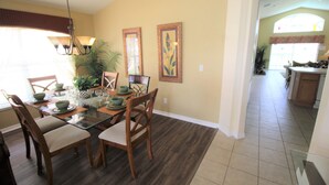 House, Multiple Beds (Tropical Getaway at Solana Resort) | Private kitchen - Tropical Getaway at Solana Resort (Davenport)