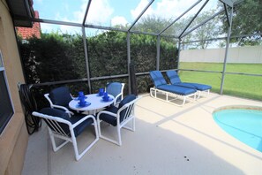 Casa, letti multipli (Tropical Getaway at Solana Resort) | Balcone