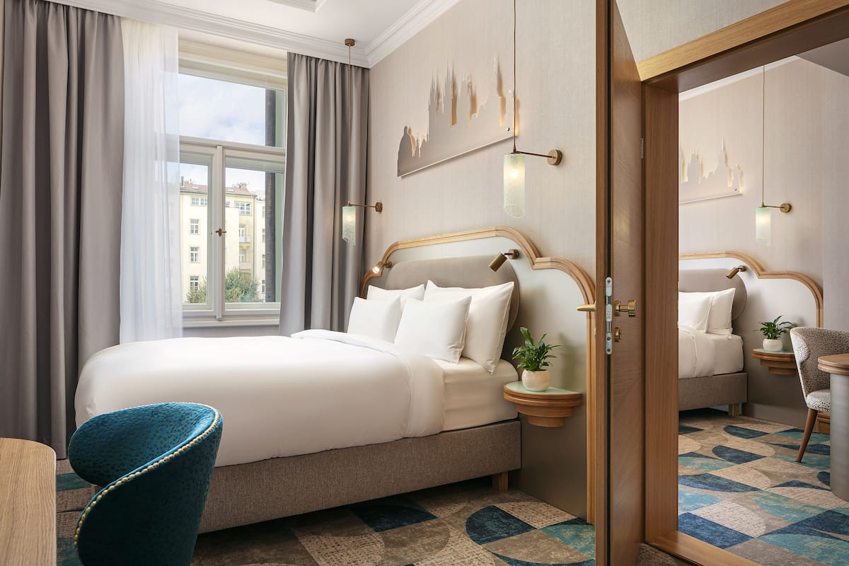 Familie suite | Luxe beddengoed, Select Comfort-bedden, een minibar
