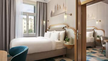 Ropa de cama de alta calidad, colchones Select Comfort y minibar