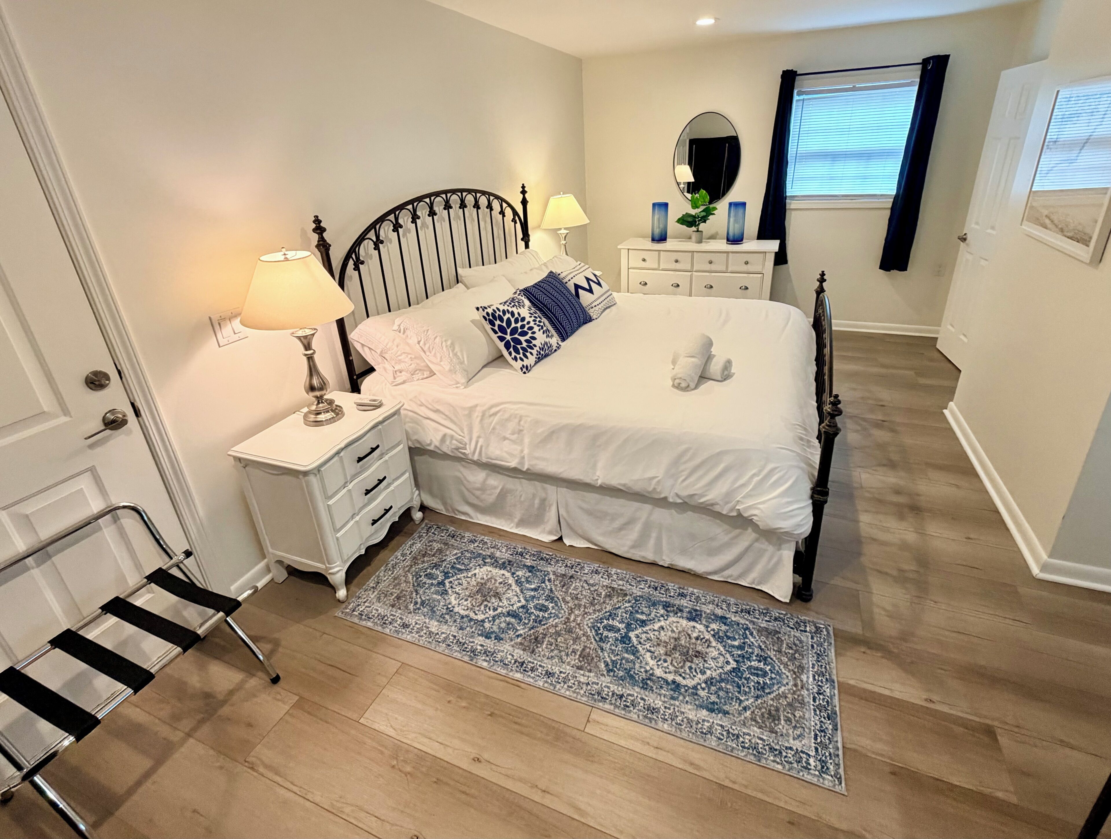 1 bedroom, desk, iron/ironing board, free WiFi