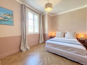 2 bedrooms, in-room safe, iron/ironing board - N&J - PORT LYMPIA - Port area - Close Old Town (Niza)