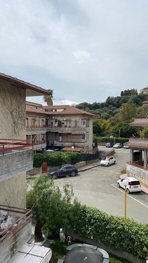 Exterior - Private apartment (Chianchitta)
