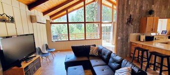 Redwood Retreat, Mountains, River, Sequoias