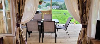 Immaculate 3-bed House With Stunning Views