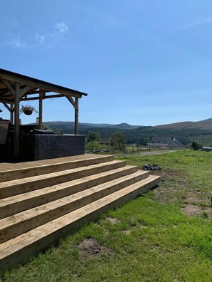 Chalet, Multiple Beds | Property grounds - Immaculate 3-bed House With Stunning Views (Lettermacaward)