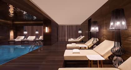 The Ritz-Carlton, Baku