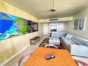 TV, stereo