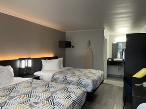 Soundproofing, free WiFi, bed sheets - Studio 6 Bay Minette, Al (Bay Minette)