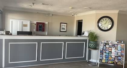 Executive Inn & Suites