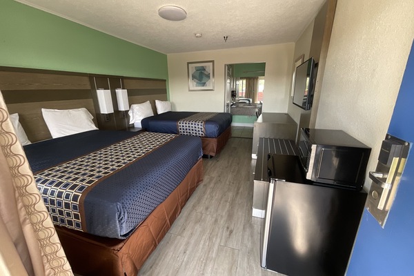 Standard Double Room, Smoking | Free WiFi, bed sheets