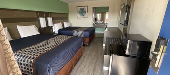 Executive Inn & Suites