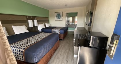 Executive Inn & Suites