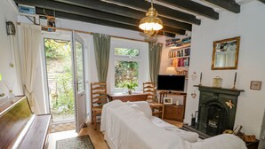 Småhus | Oppholdsrom | Peis