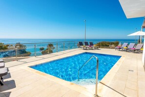 Unclassified image, 3 of 30, button - Villa Ladera Vista by Villa Plus (Nerja)