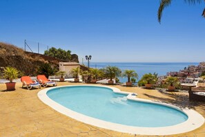 Pool - Villa Sol Casanova by Villa Plus (Torrox)
