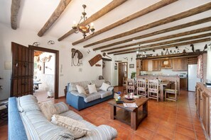 Smart TV - Villa Rodriguez Sol by Villa Plus (Torrox)