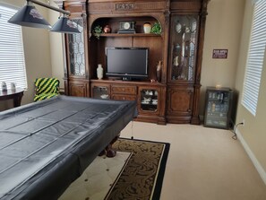 Unclassified image, 3 of 6, button