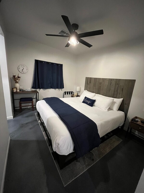 1 Schlafzimmer, Schreibtisch, Bügeleisen/Bügelbrett, kostenloses WLAN