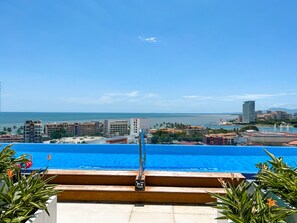 Alberca climatizada 