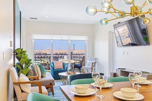Interior - Sip of Sunshine Oceanfront Condo in Aruba. (Oranjestad)