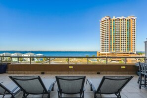 Property grounds - 2B Portofino w/Private Terrace P5-0505 (Pensacola Beach)