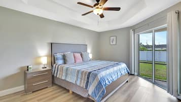 3 bedrooms, desk, iron/ironing board, WiFi