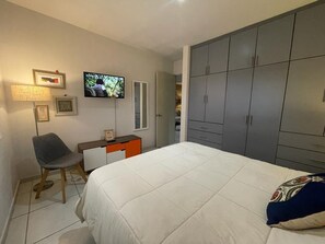 Apartment | 2 bedrooms, iron/ironing board, free WiFi