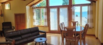 Stunning Private Studio apartment overlooking Puget Sound