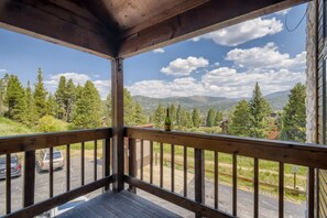 Property grounds - Ski In/Ski Out | Heart of Breck | Tyra 334 (Breckenridge)