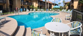 Tiki Condo 261