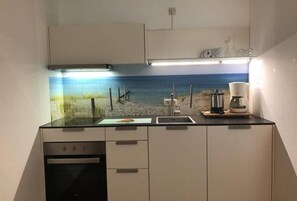 Apartment | Eigene Küche | Kühlschrank, Ofen, Herdplatte, Toaster