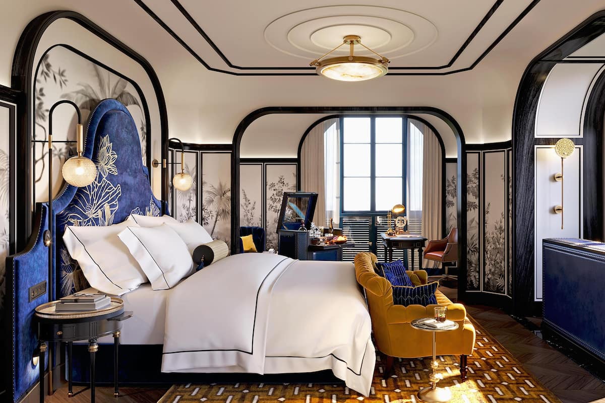 Suite, 1 King Bed | 1 bedroom, in-room safe, desk, laptop workspace