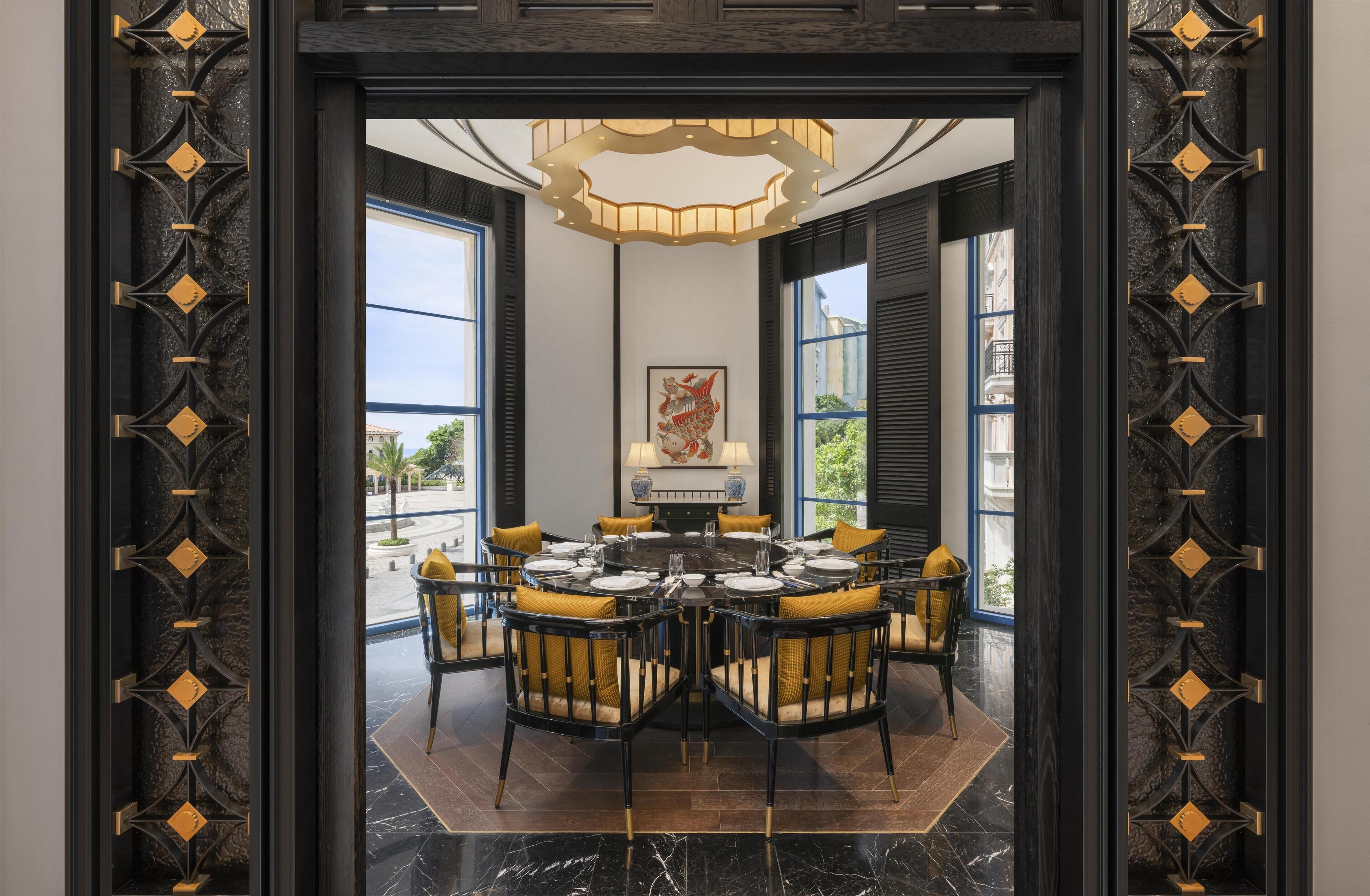 3 间餐厅，供应早餐