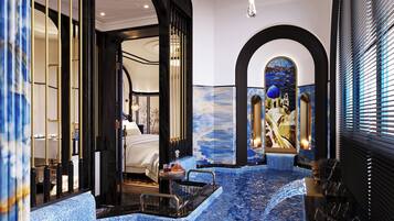 Presidential Suite, 1 King Bed, Jacuzzi | In-room safe, desk, laptop workspace, iron/ironing board