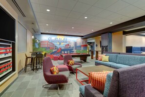 Lobby - Tru By Hilton Smithfield I-95 (Smithfield)