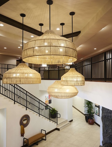 The Eddy Hotel Tucson, Tapestry Collection By Hilton