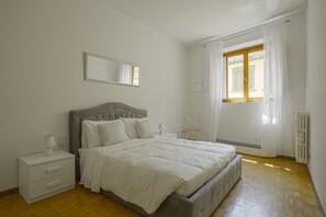 2 chambres, bureau, fer et planche à repasser, Wi-Fi