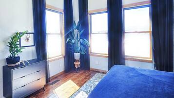 1 chambre, fer et planche Ă repasser, Wi-Fi gratuit, draps fournis