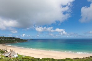 Beach nearby - Golden Heights (St Ives)
