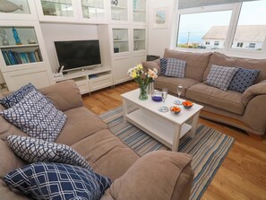 Cottage | Living area - Atlantic Waves (St Ives)