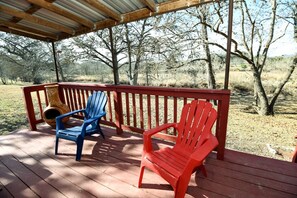 Property grounds - Kay's River Escape (Utopia)