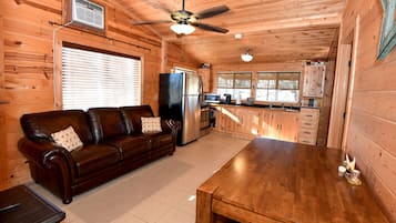 Fernseher, DVD-Player