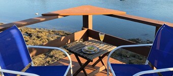 Bridgeside  Inn on peaceful Vinalhaven Island, Maine