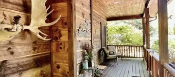 "Deacon Escape", incredible and quiet getaway.