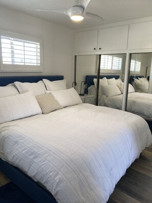 1 bedroom, desk, free WiFi, bed sheets