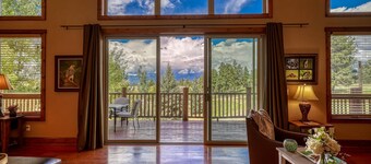 Luxury Home With Stunning Views!