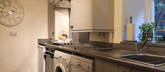 UK32422 - 4 Banc Llugwy