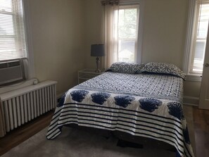 4 habitaciones, tabla de planchar con plancha y wifi gratis 