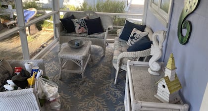 Dog-friendly Vintage Dewey Beach Cottage - just 110 steps from beach!